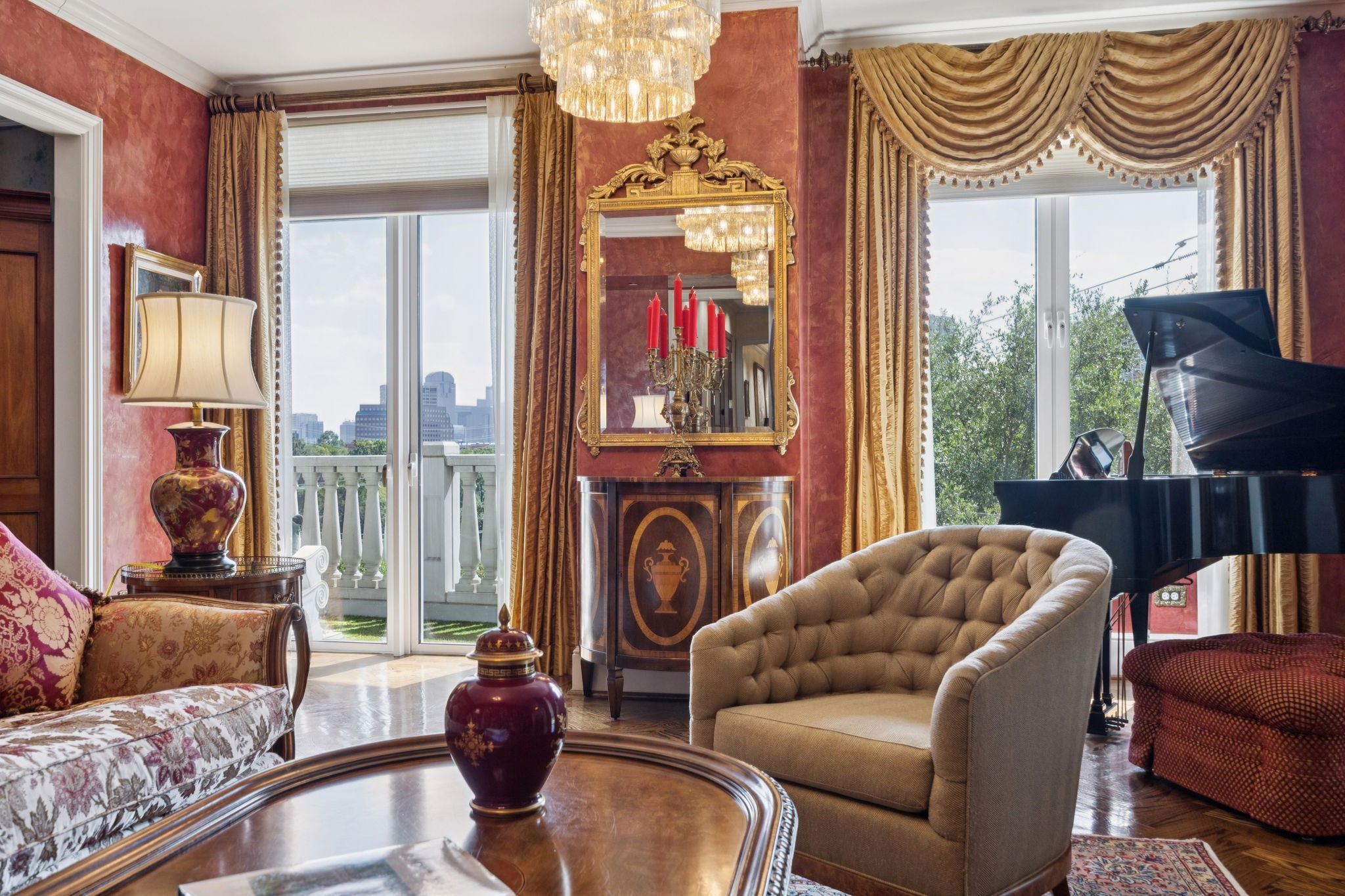 3505 Turtle Creek Boulevard 3B