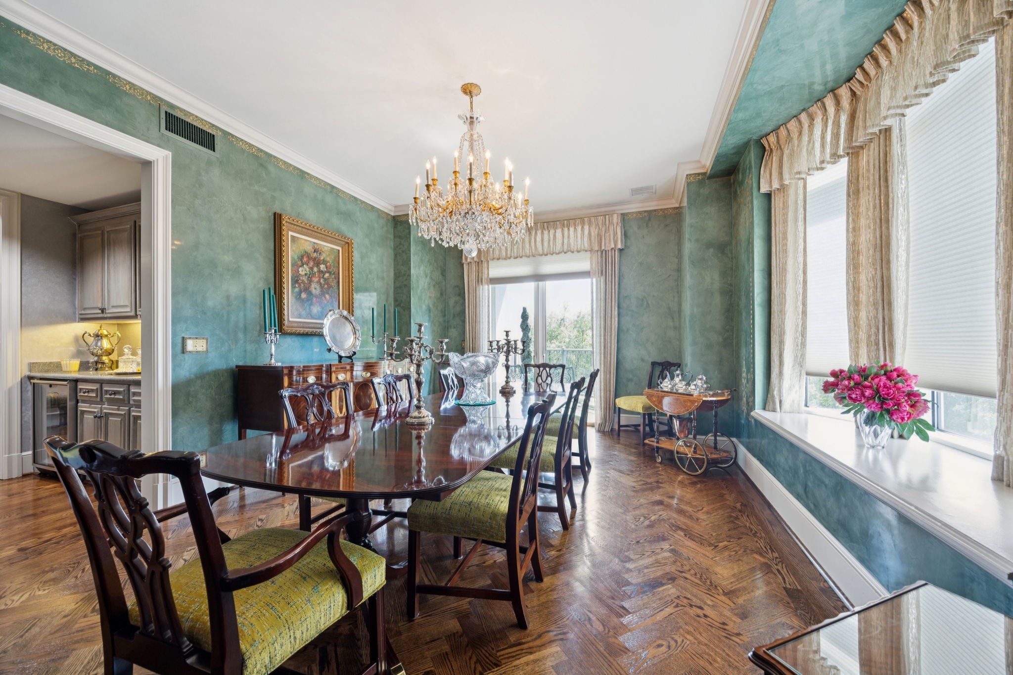 3505 Turtle Creek Boulevard 3B