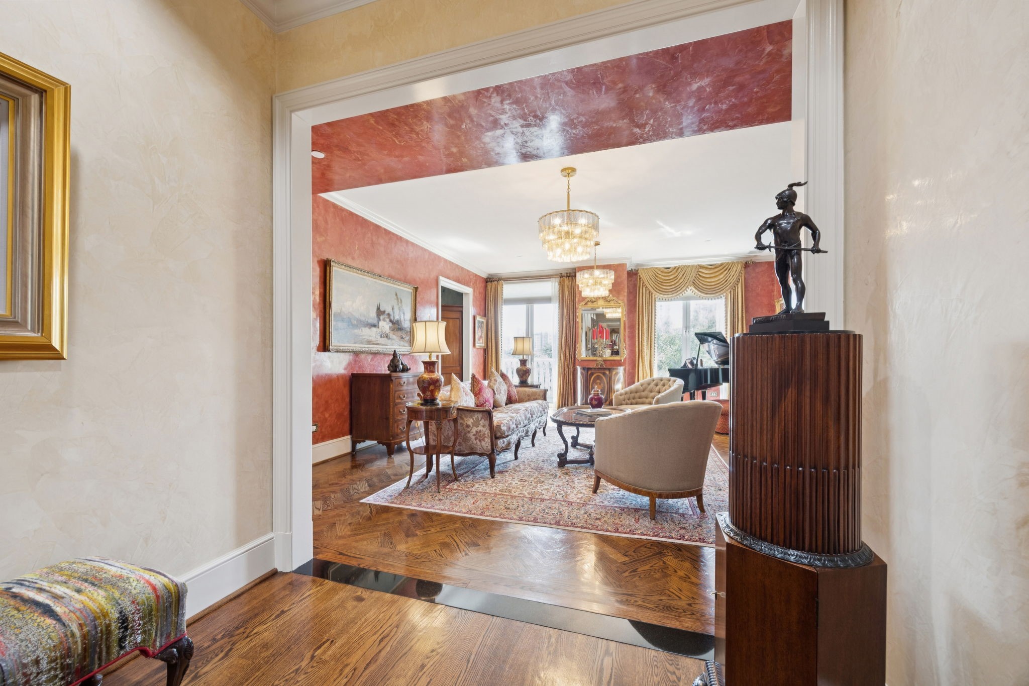 3505 Turtle Creek Boulevard 3B