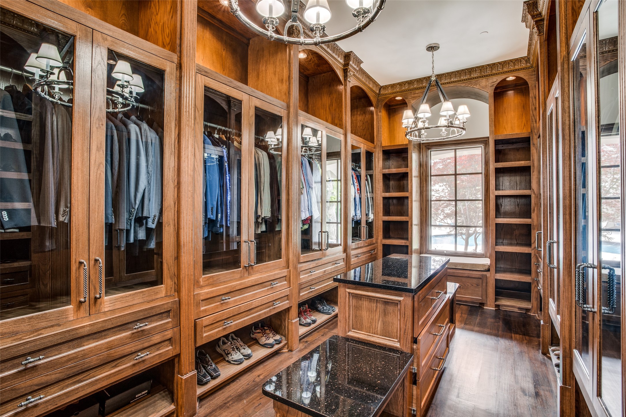 9520 Hathaway Street