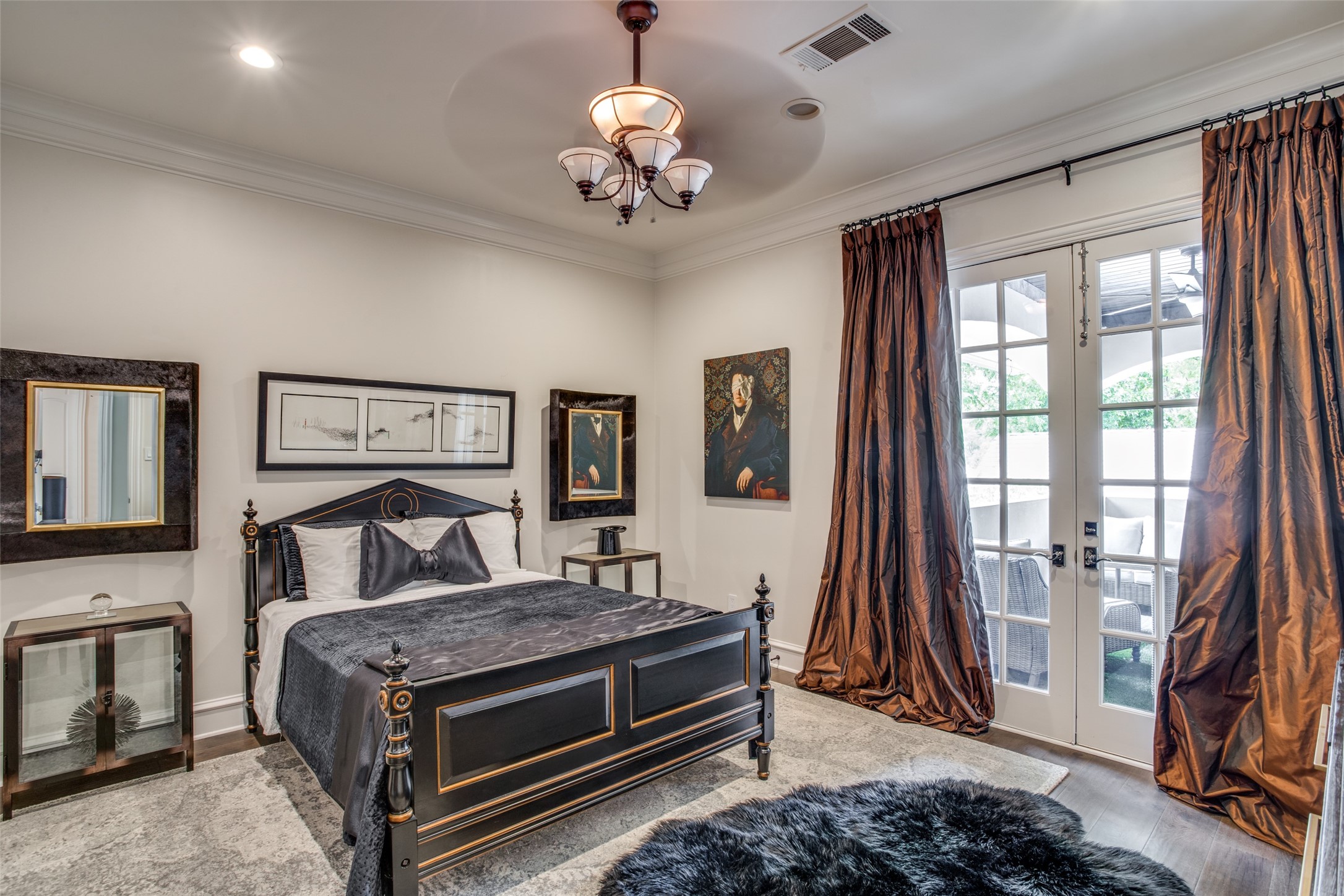 9520 Hathaway Street