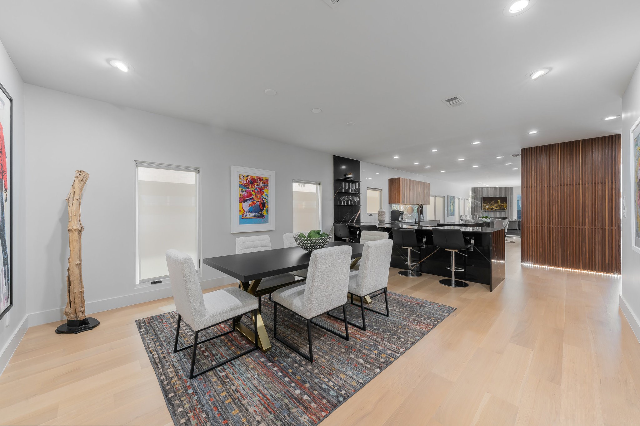 3731 Gilbert Avenue 3