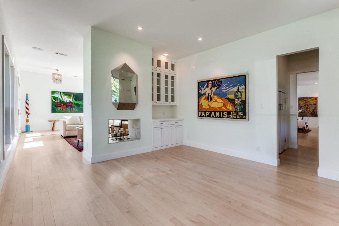 4206 Manning Lane