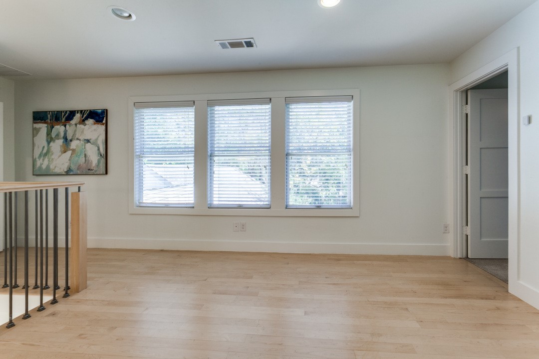 4206 Manning Lane