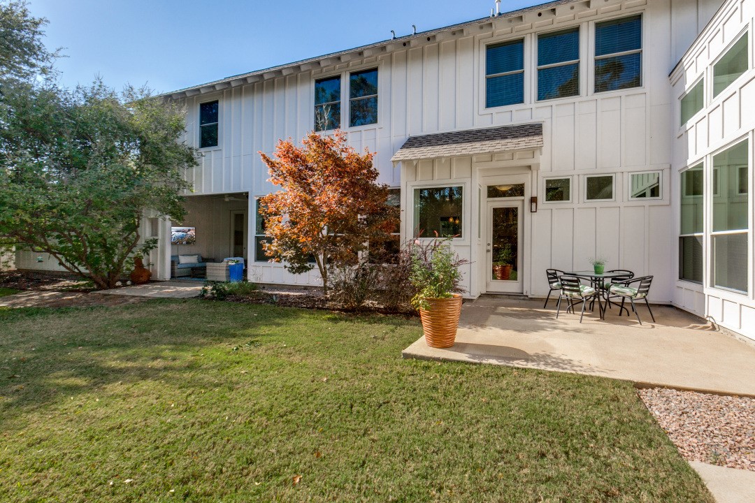 4206 Manning Lane