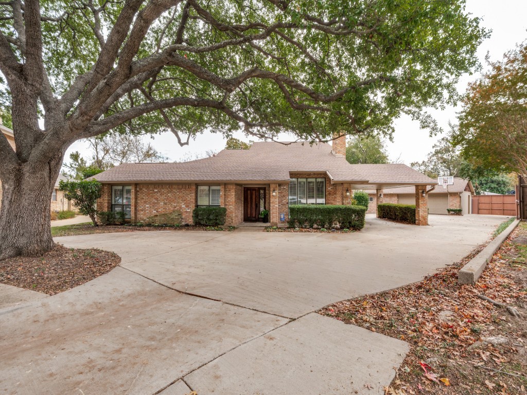 17610 Squaw Valley Drive