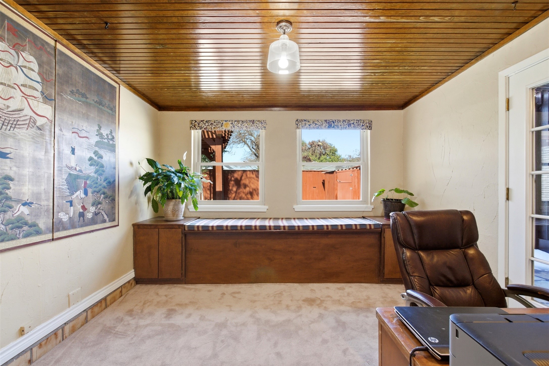 431 Country Side Lane