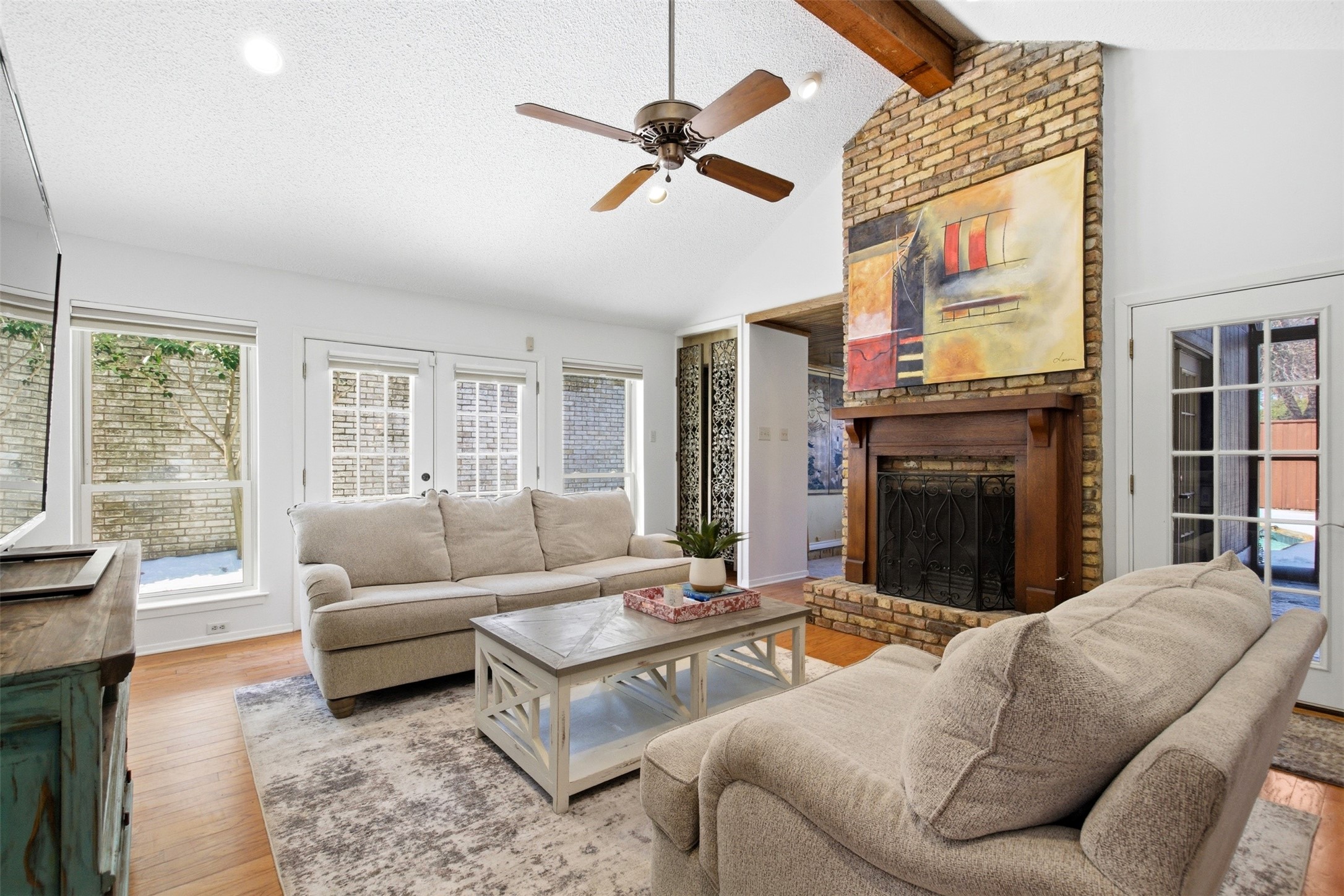 431 Country Side Lane