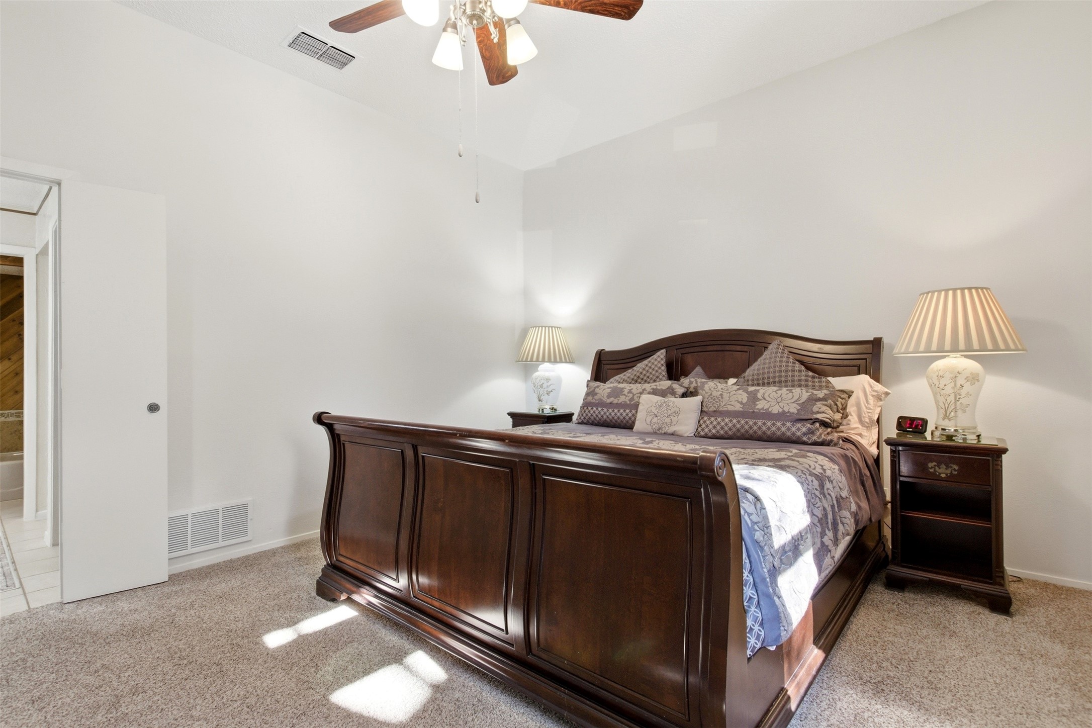 431 Country Side Lane