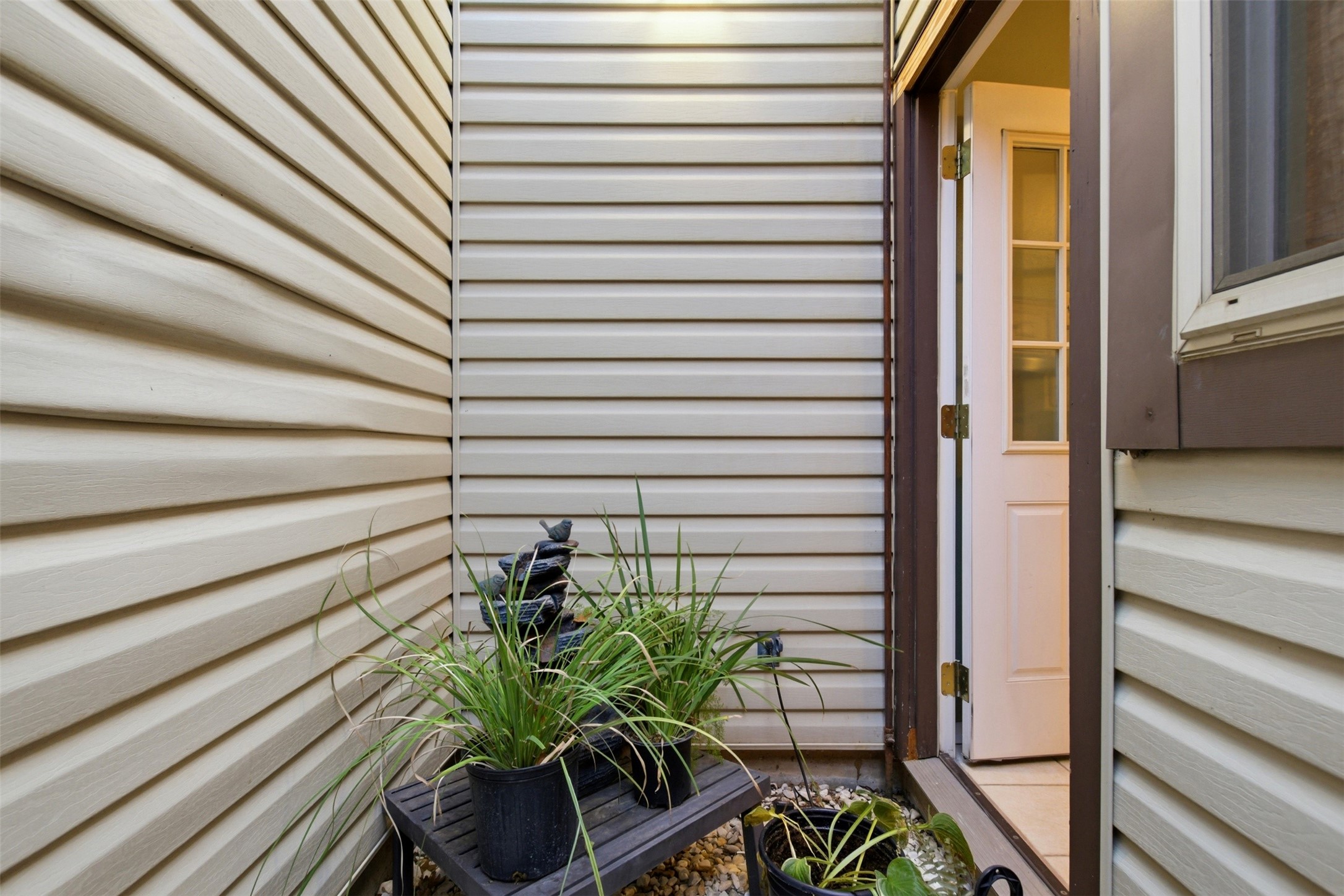 431 Country Side Lane