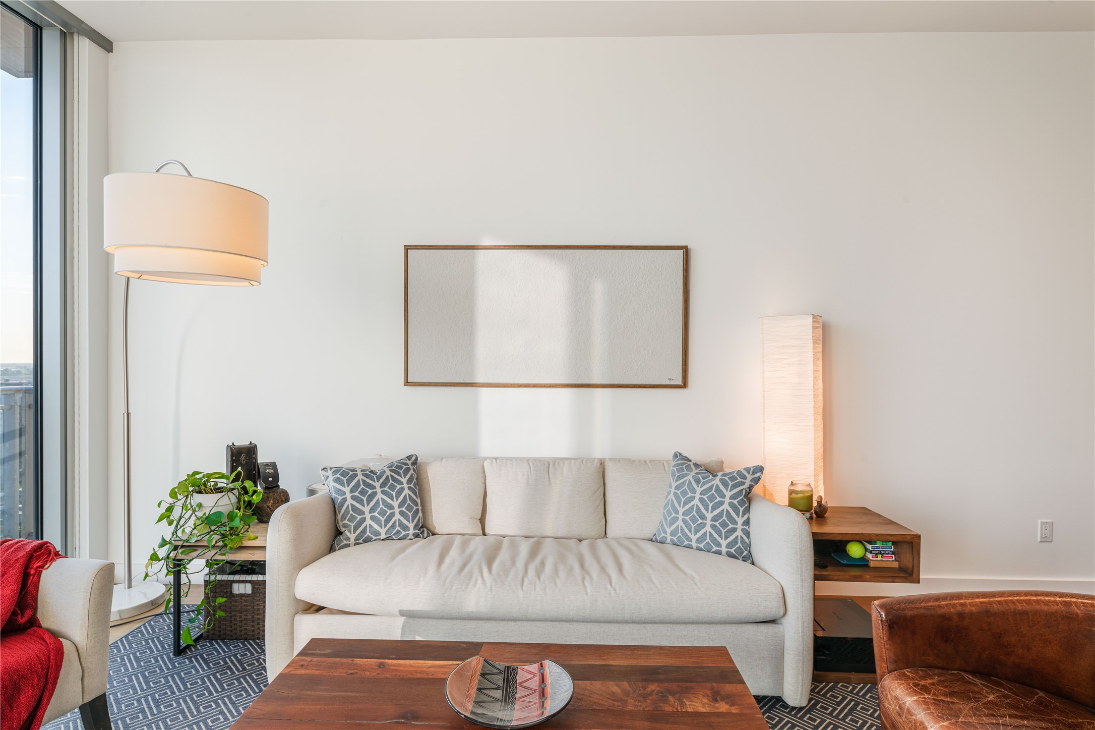 2900 McKinnon Street 1503