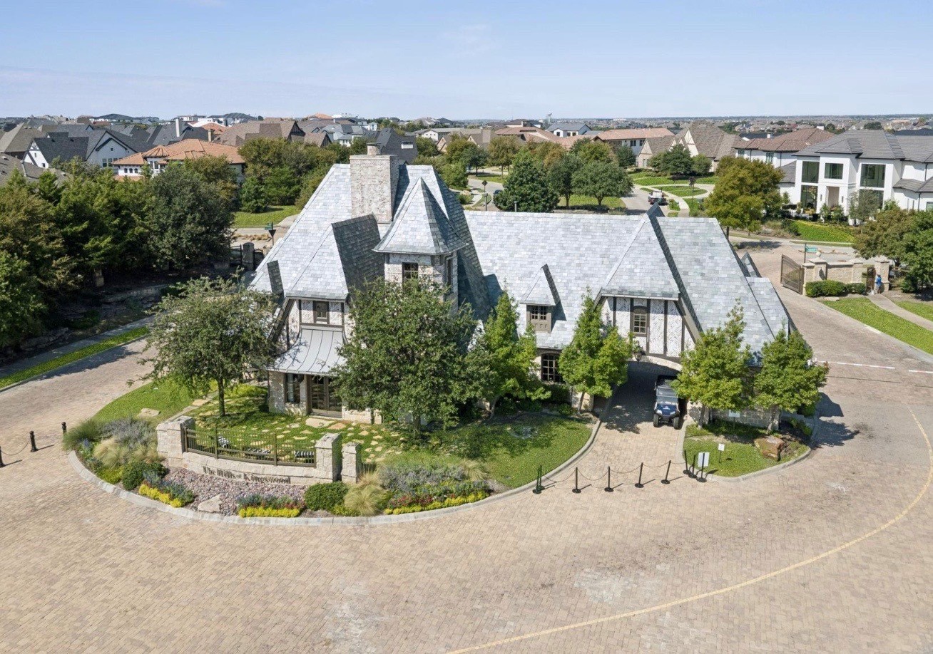 2350 Crest Pointe Place