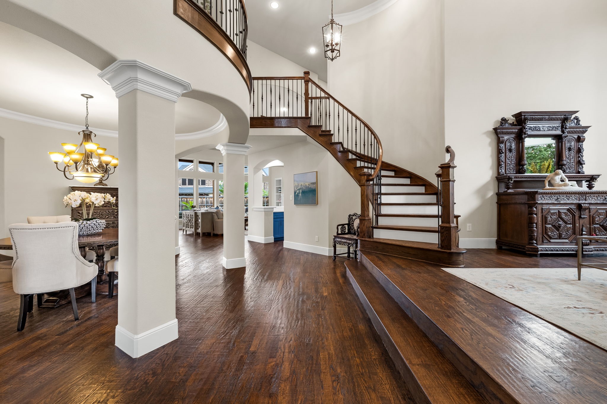 2350 Crest Pointe Place