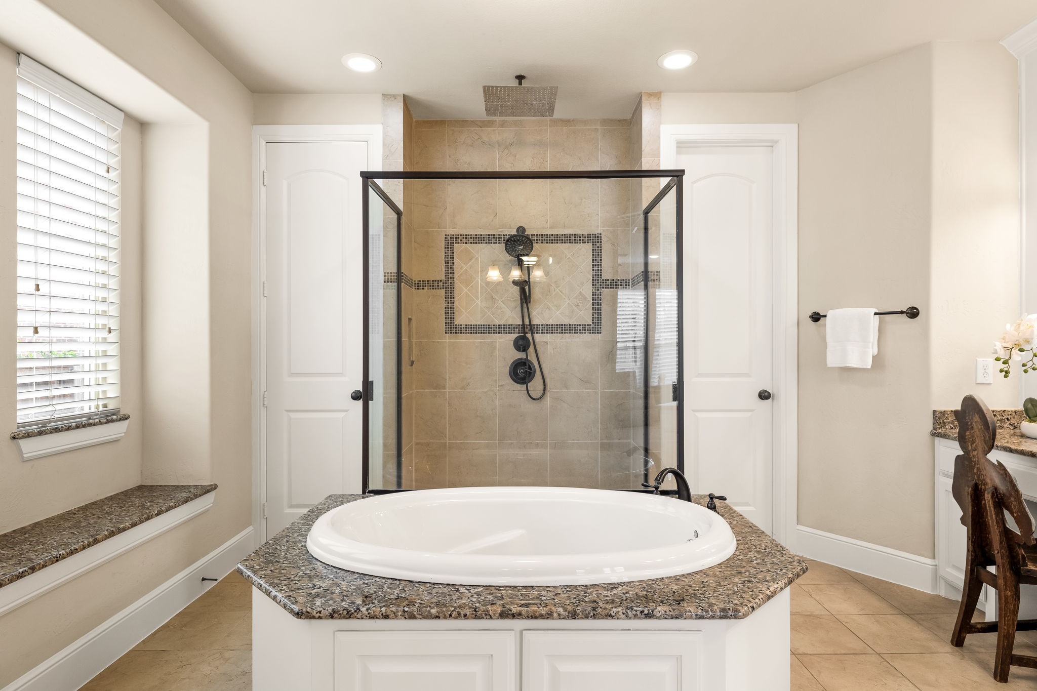 2350 Crest Pointe Place