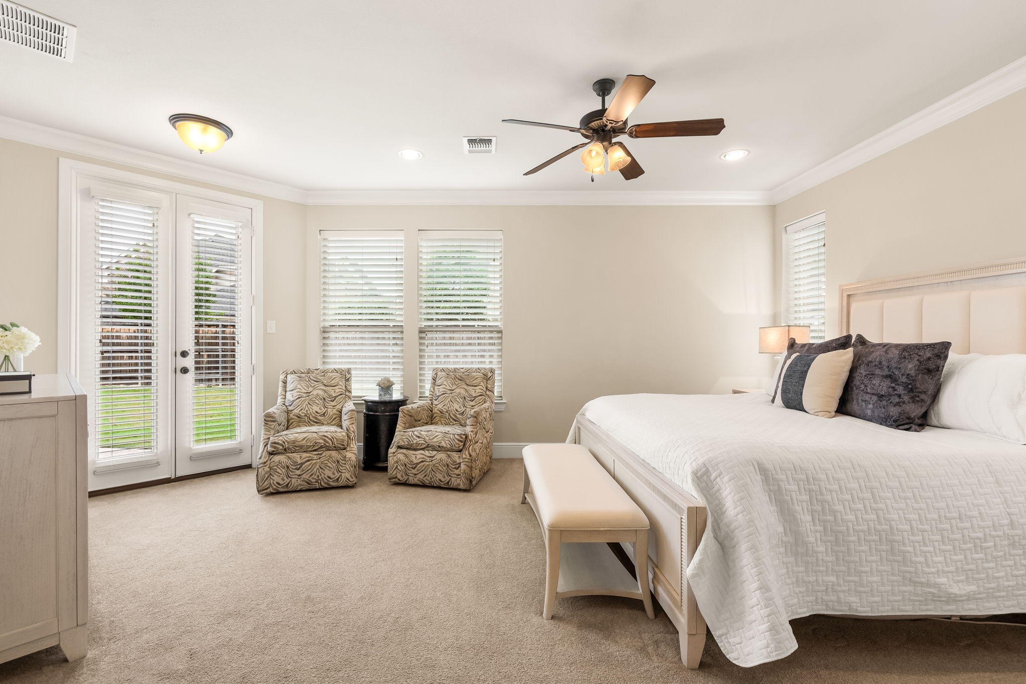 2350 Crest Pointe Place