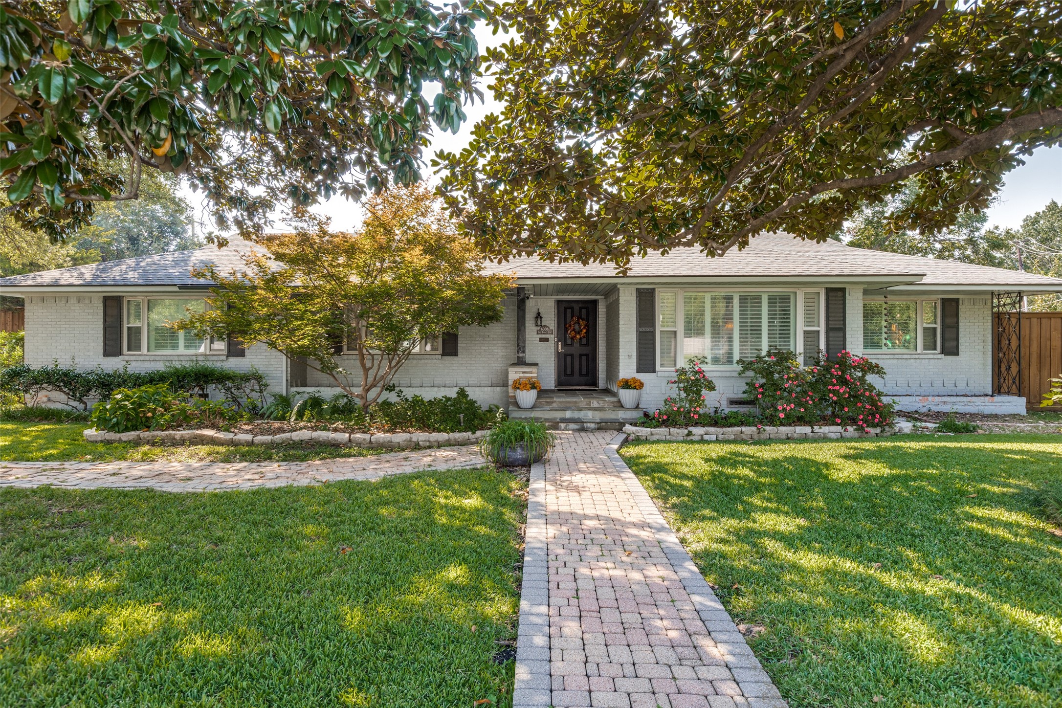 6008 Del Norte Lane