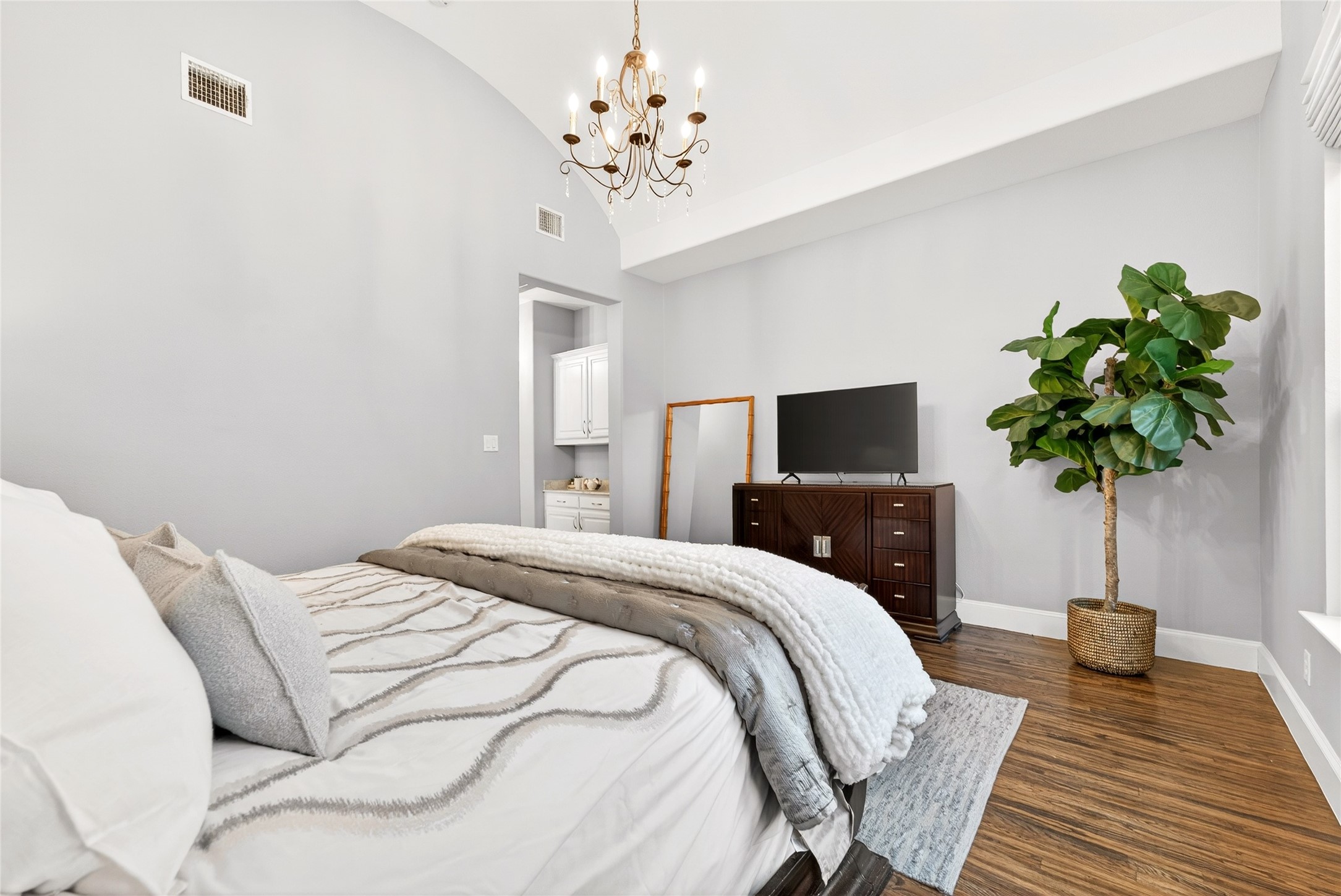 3960 Briar Tree Lane