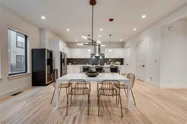2633 Reagan Street 106
