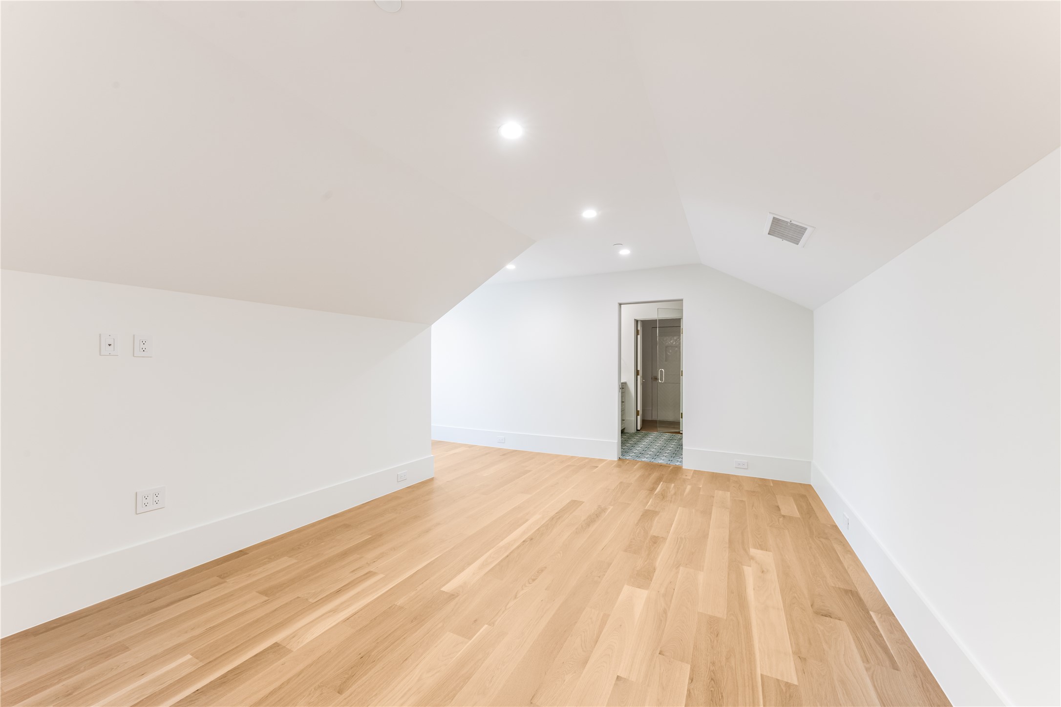 4024 Marquette Street