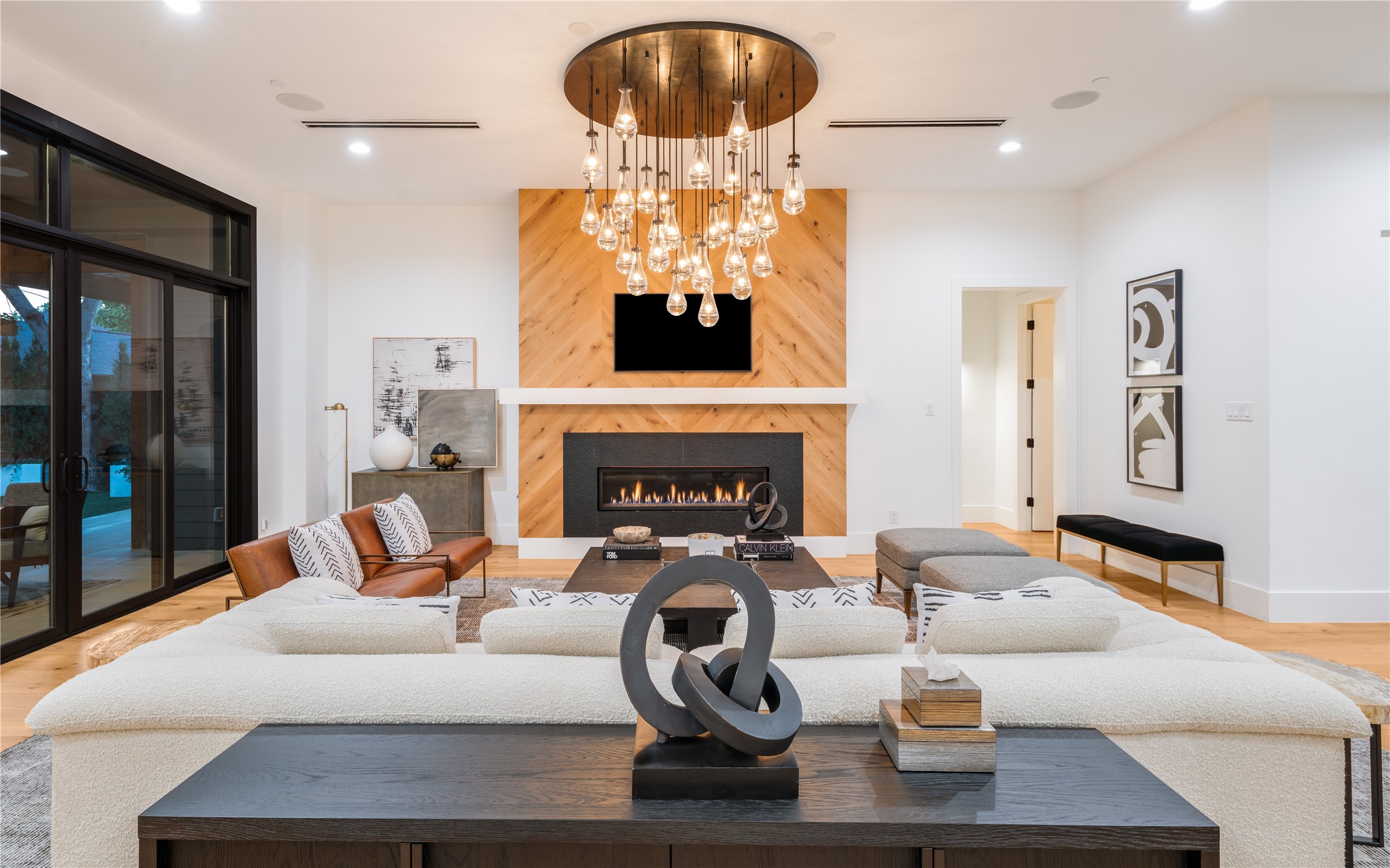 3233 Northwest Parkway