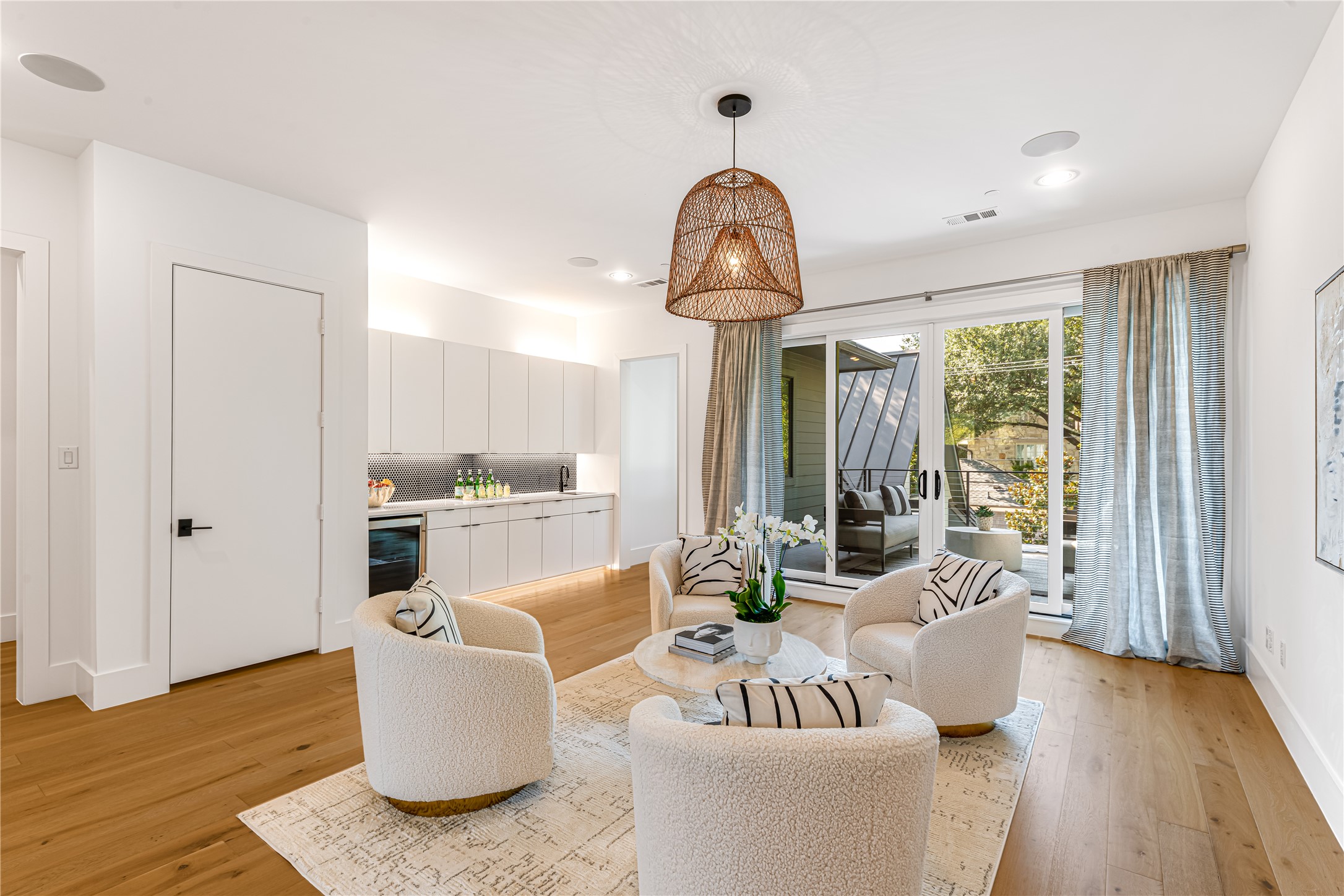 3233 Northwest Parkway