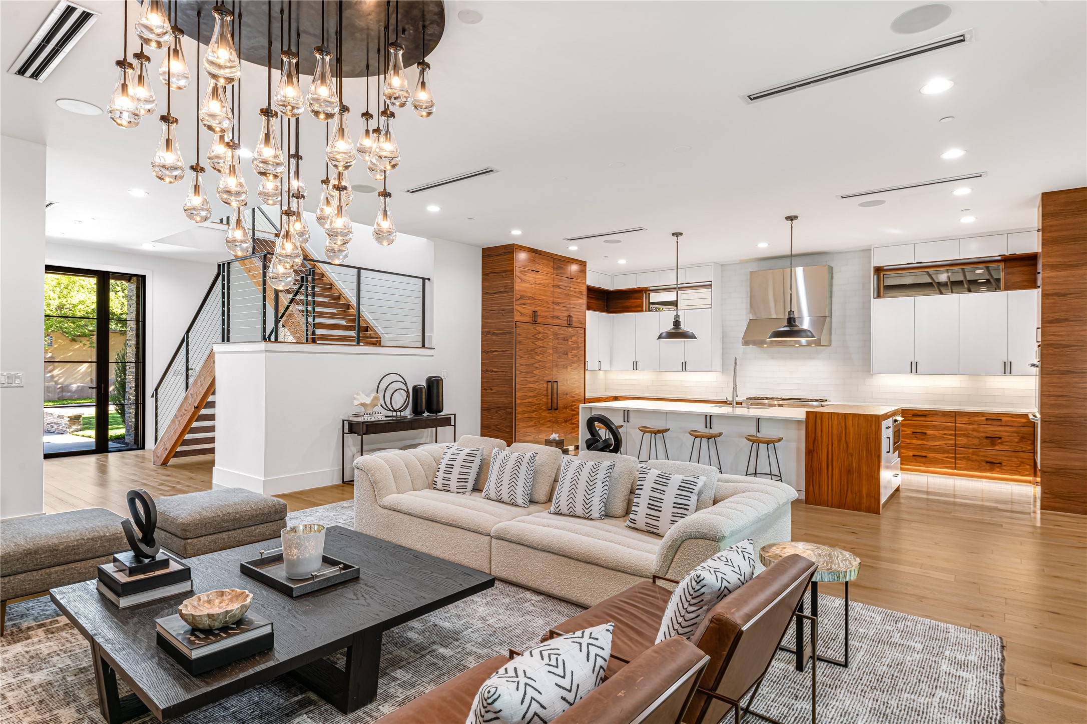 3233 Northwest Parkway