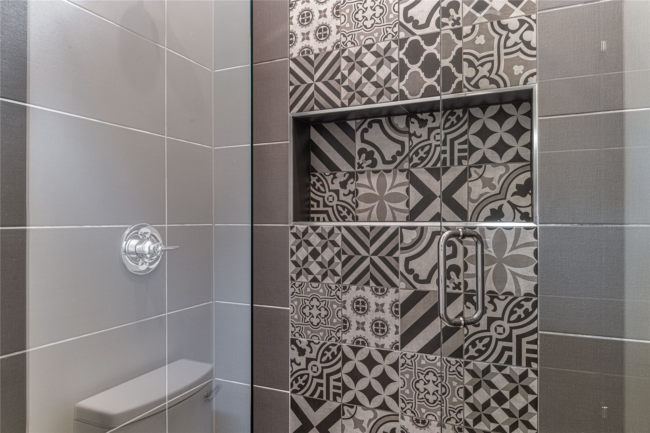 3233 Northwest Parkway