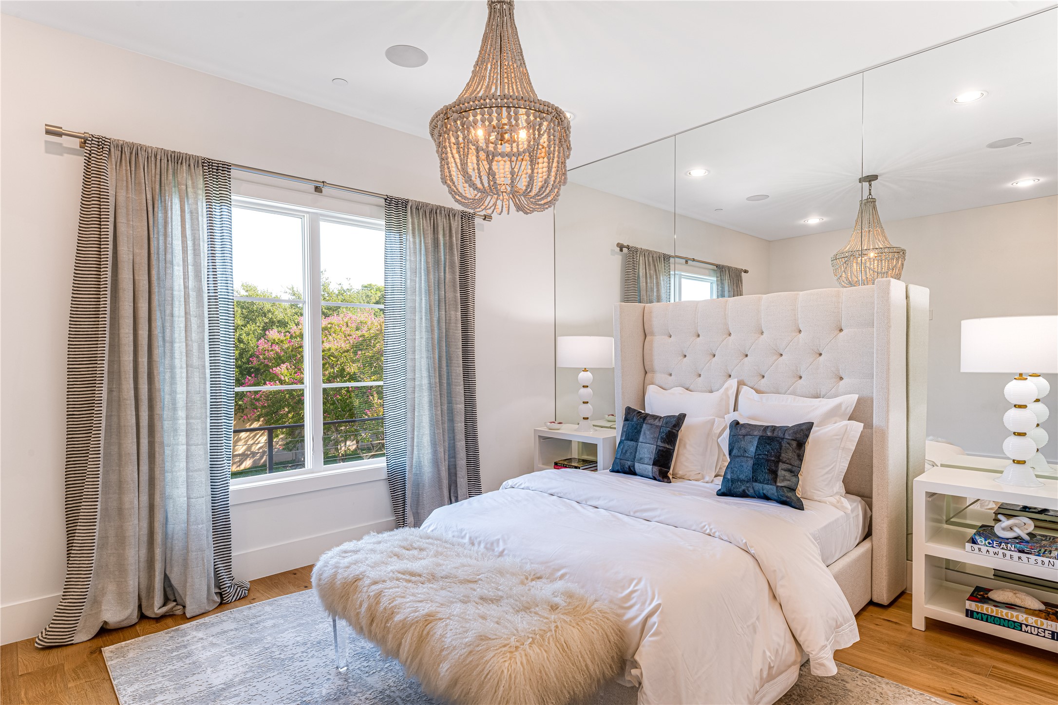 3233 Northwest Parkway