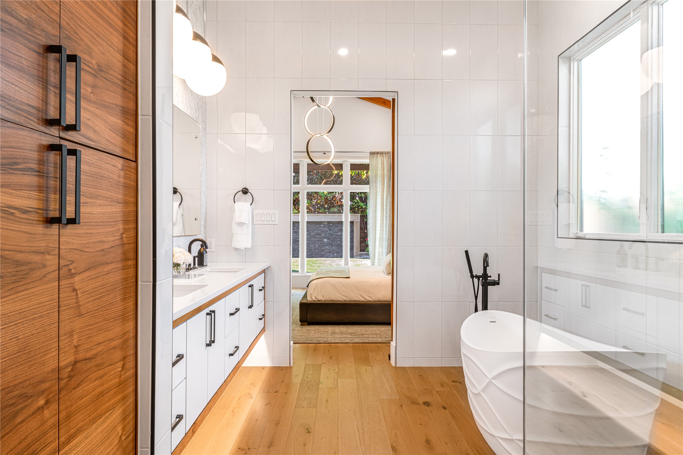 3233 Northwest Parkway