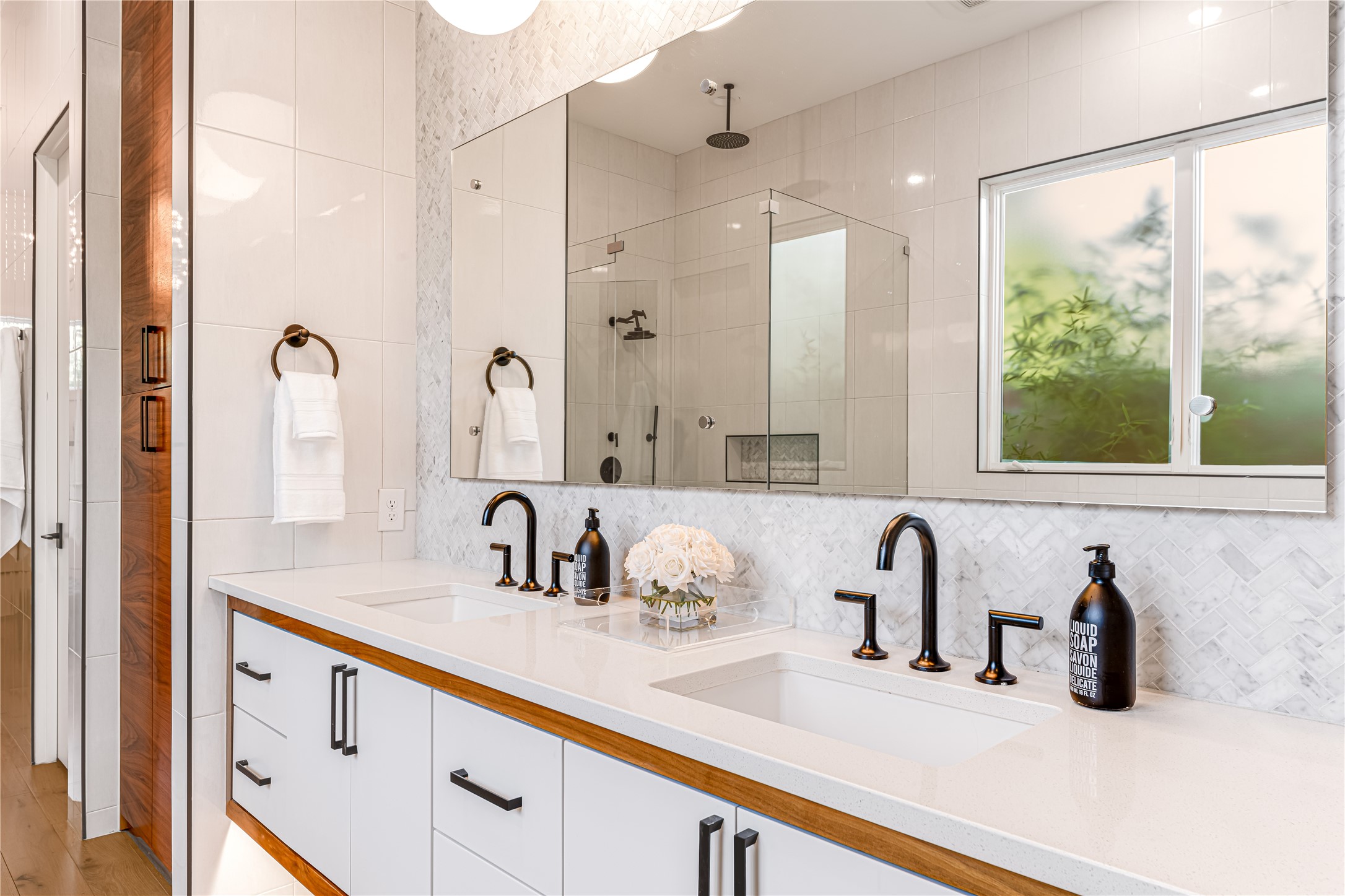 3233 Northwest Parkway