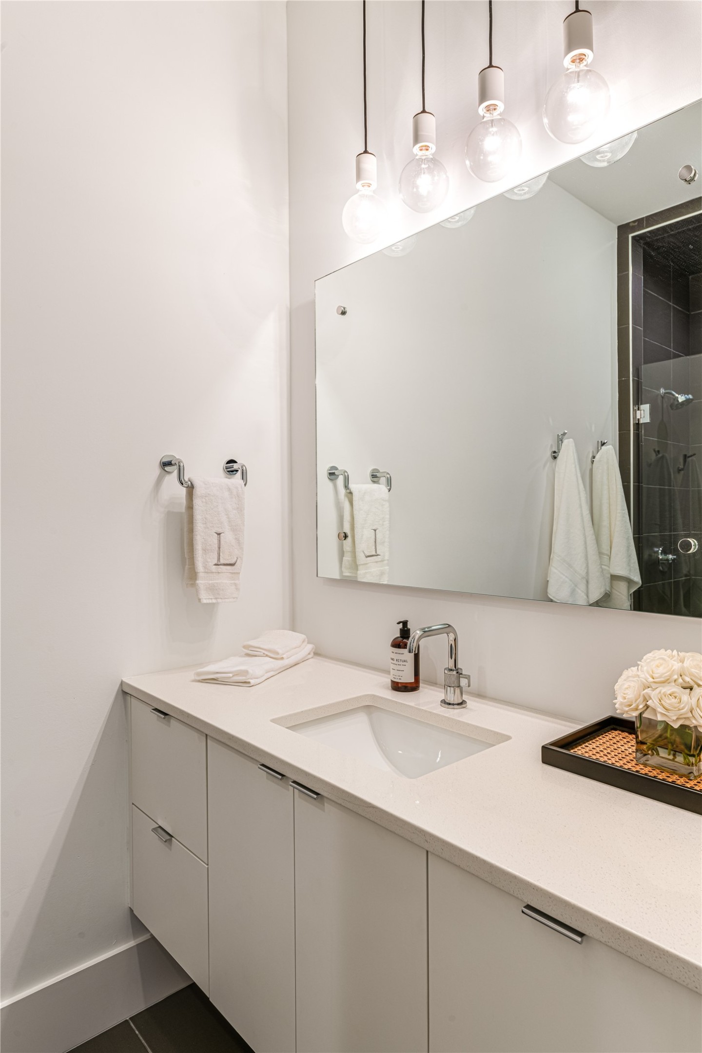 3233 Northwest Parkway