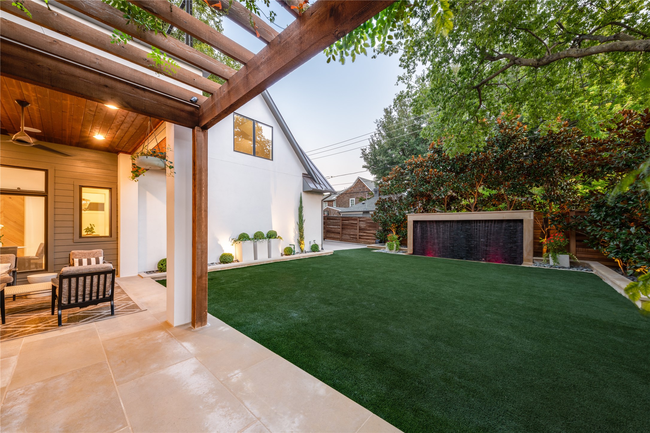 3233 Northwest Parkway