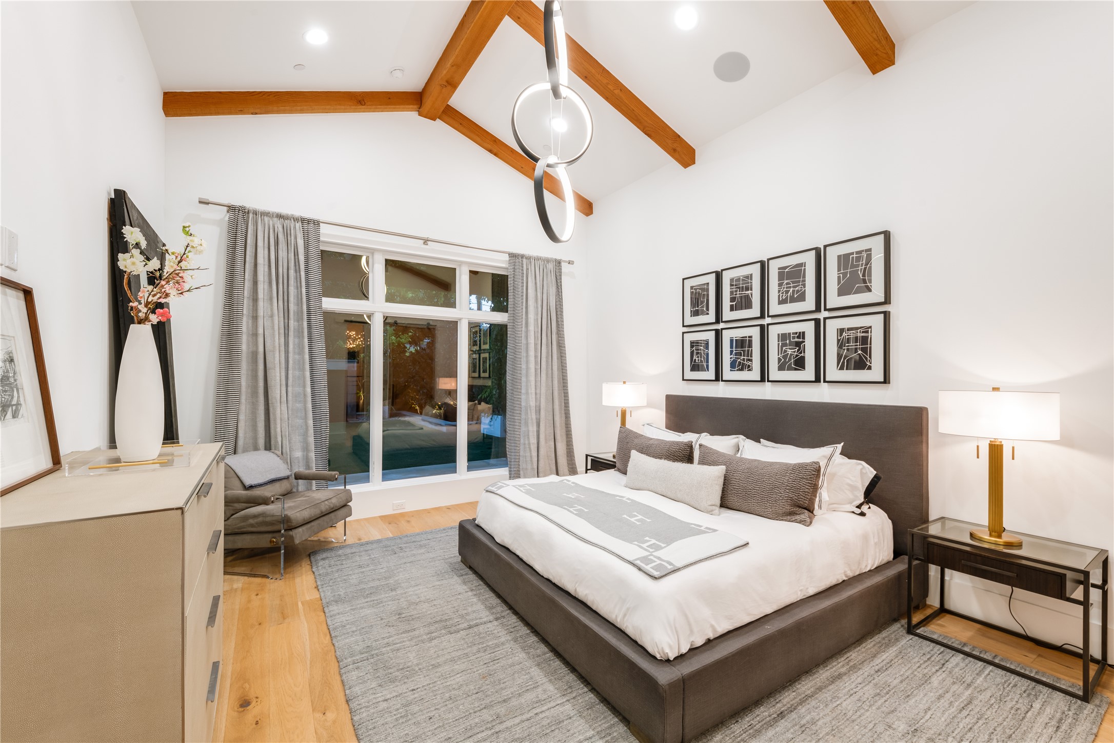 3233 Northwest Parkway