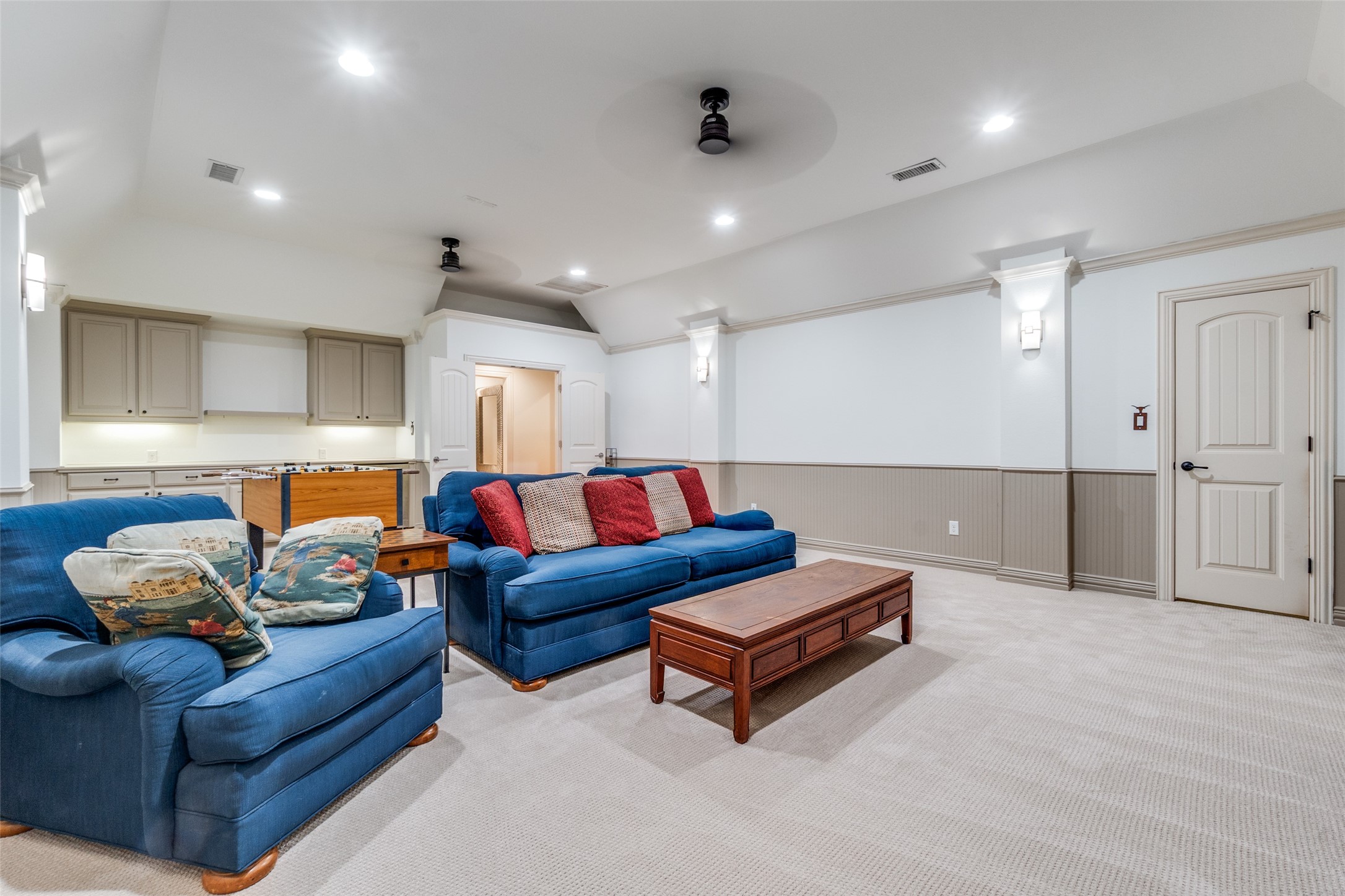 6023 Del Norte Lane
