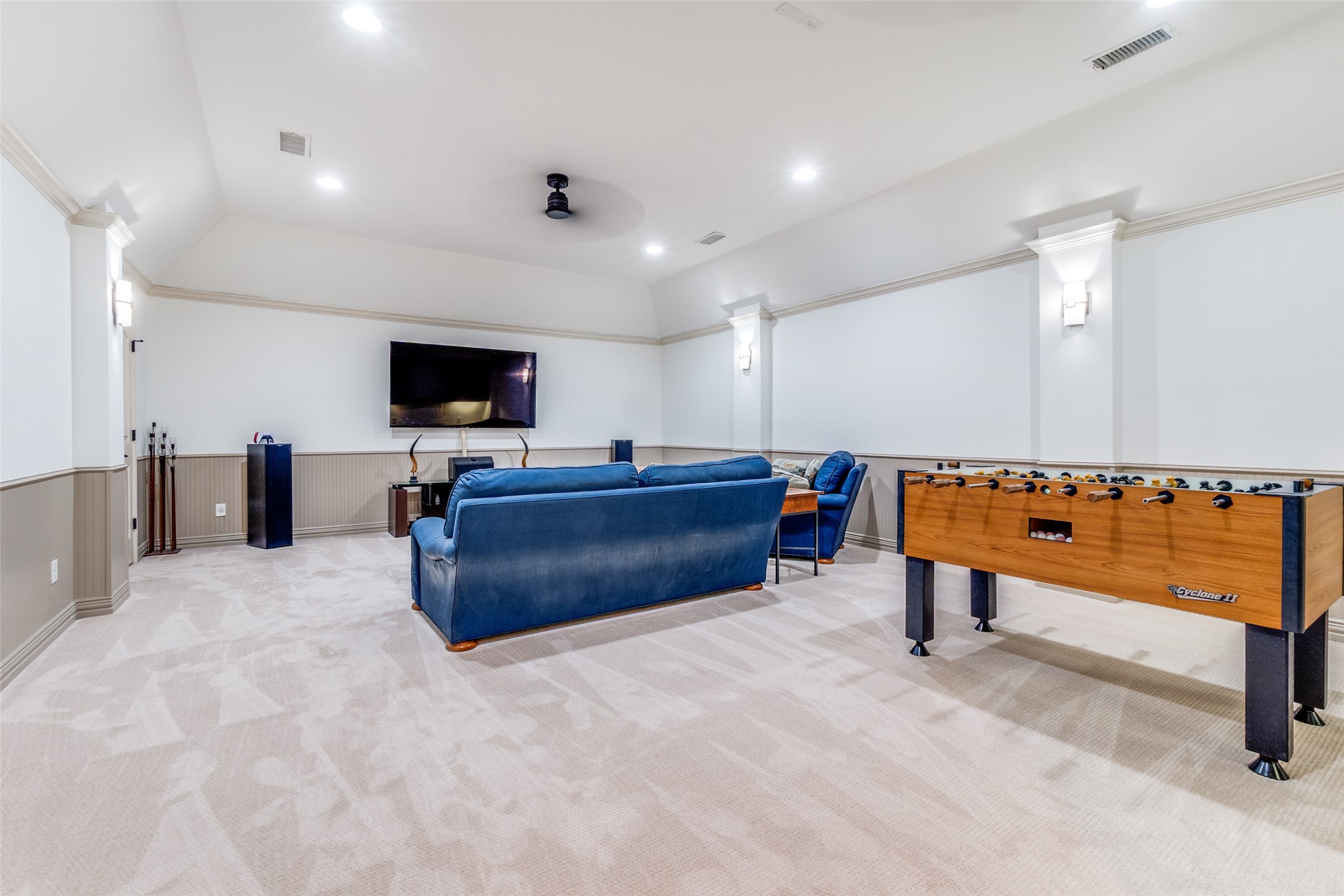 6023 Del Norte Lane