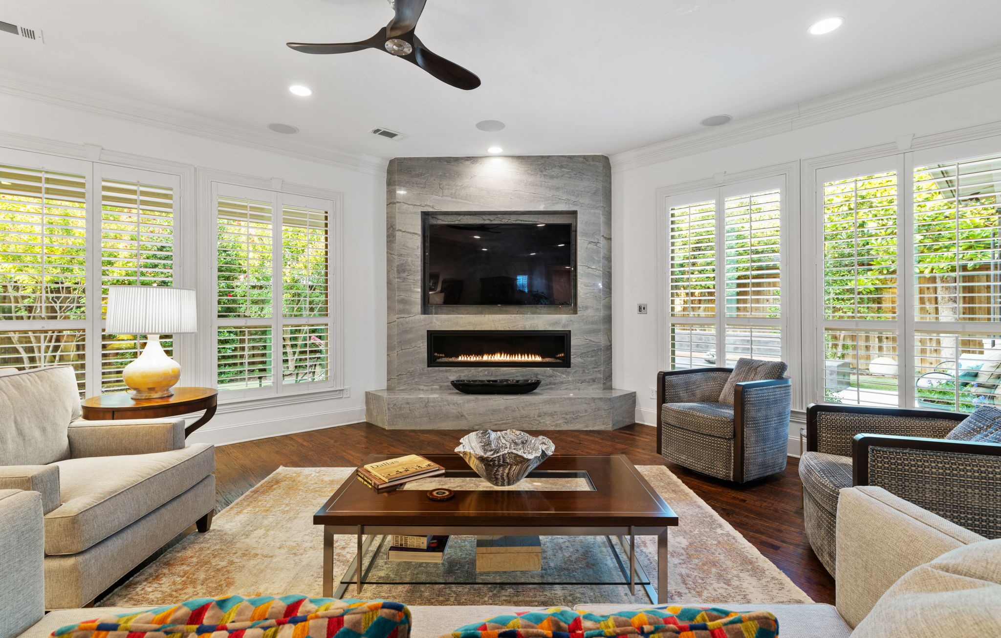 6023 Del Norte Lane