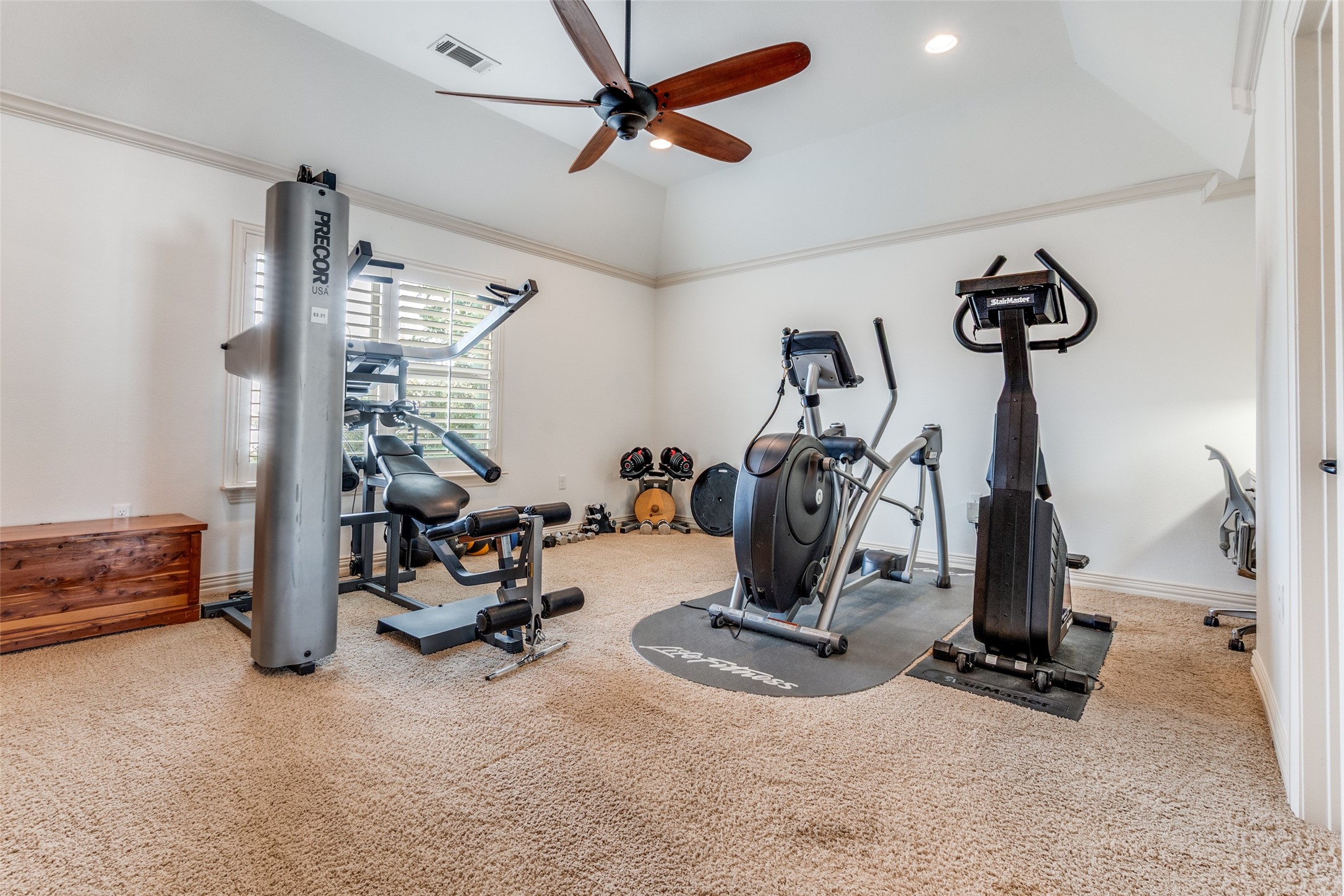 6023 Del Norte Lane