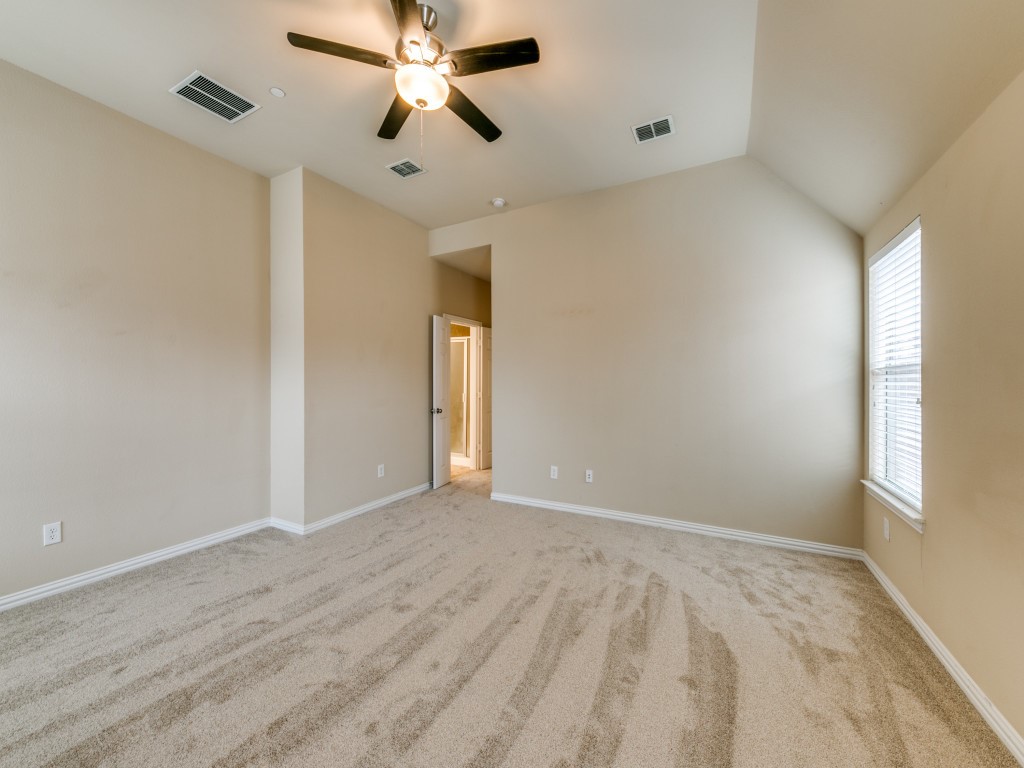 7124 Dry Creek Drive