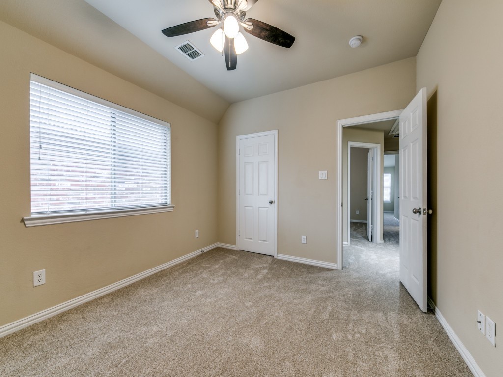 7124 Dry Creek Drive