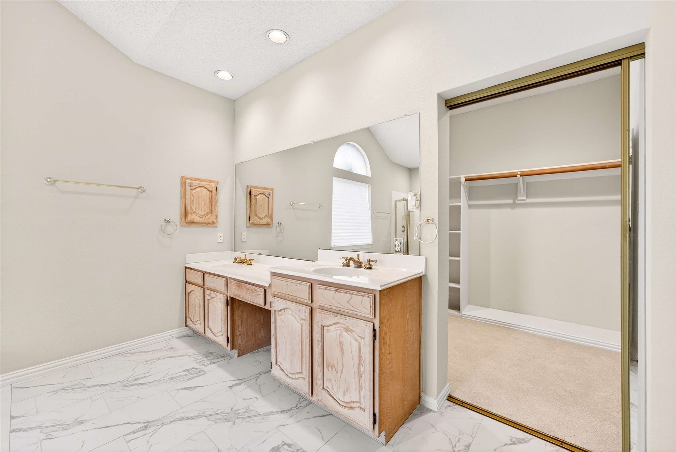 733 Pine Lakes Drive