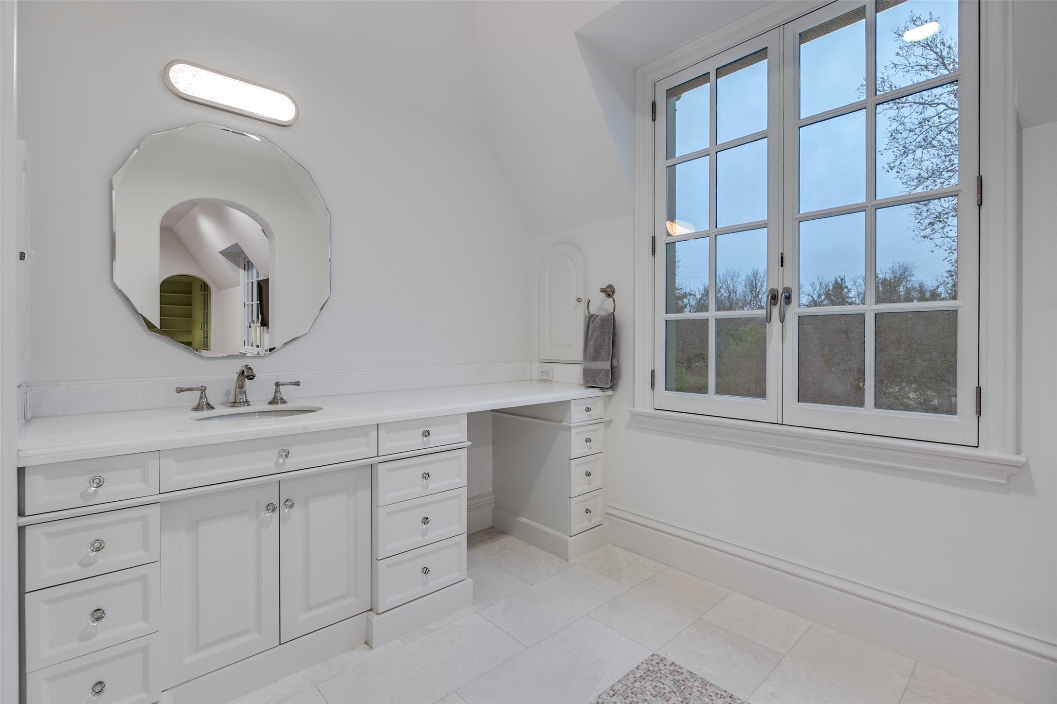 4255 Cochran Chapel Road