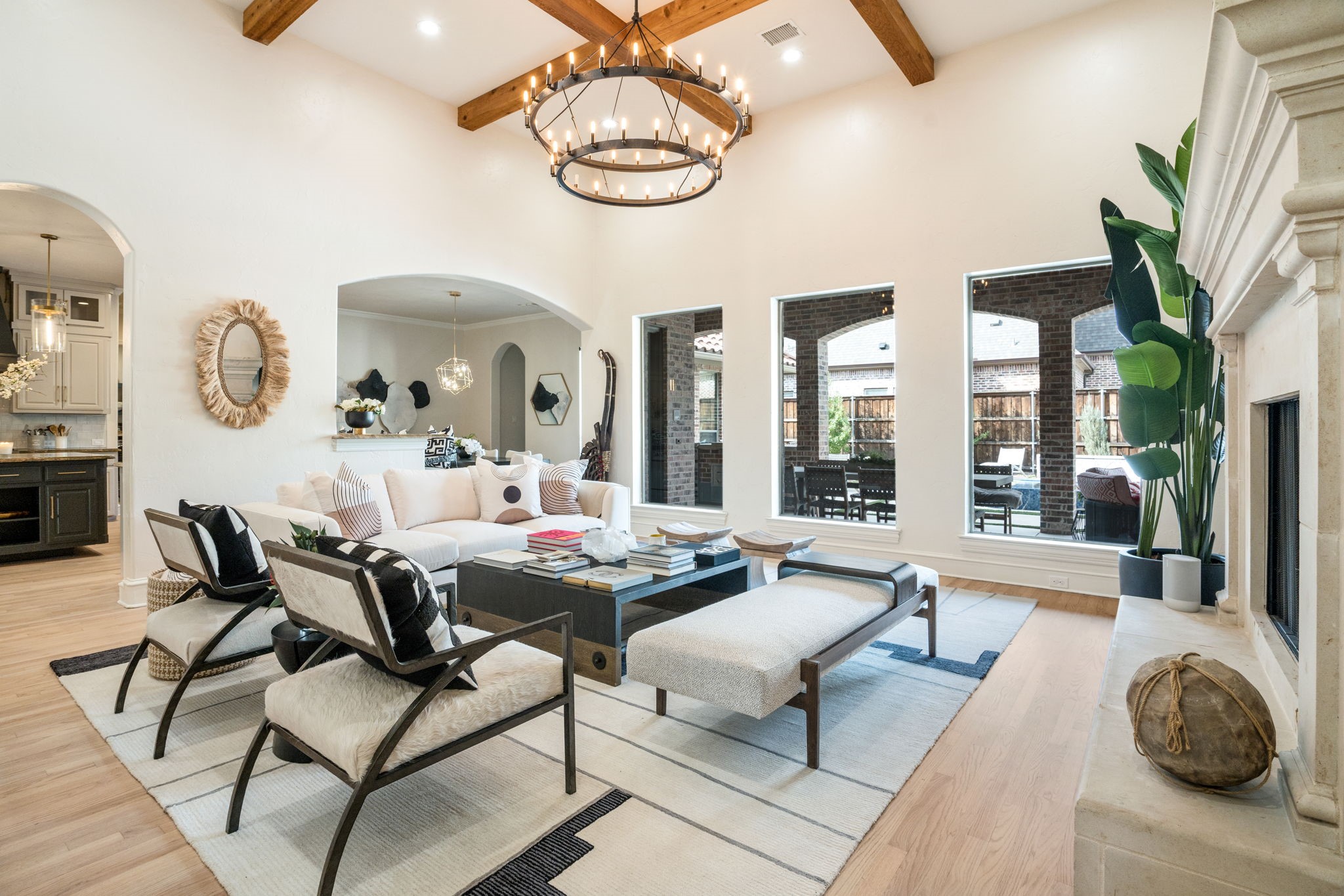 4370 Indian Creek Lane