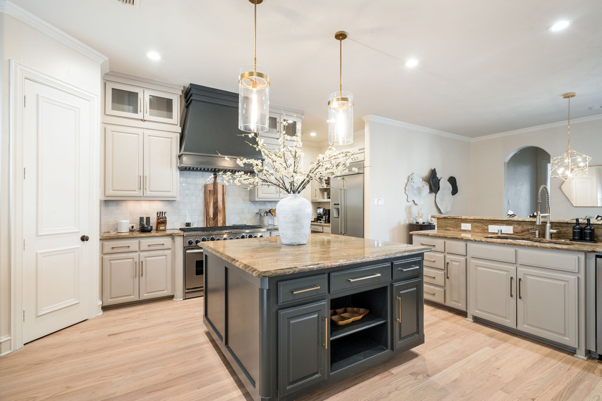 4370 Indian Creek Lane