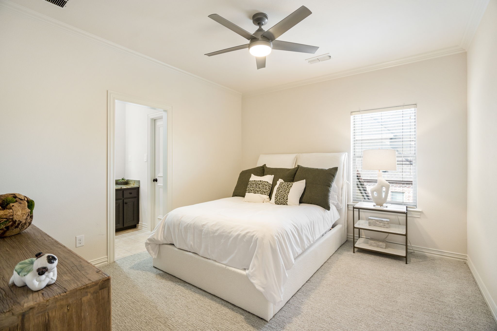 4370 Indian Creek Lane