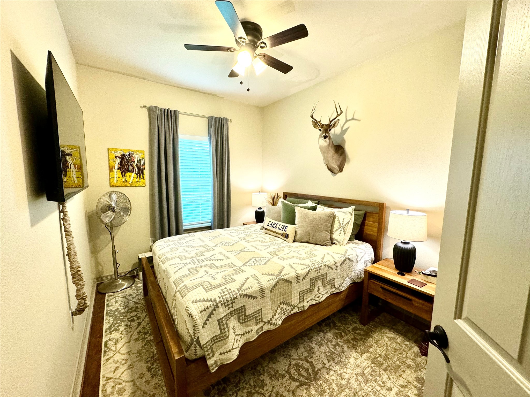 206 Red Wolf Lane