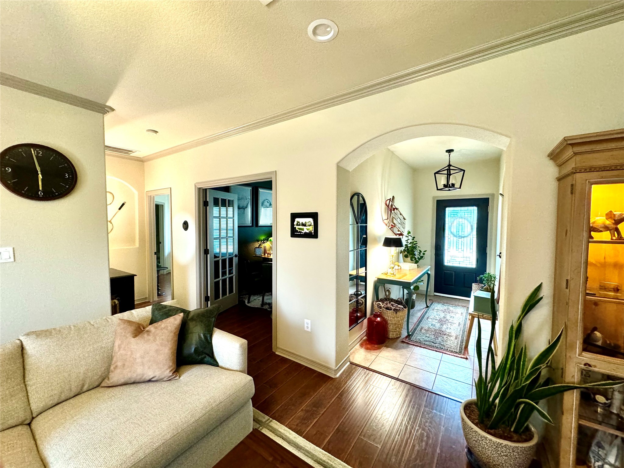 206 Red Wolf Lane