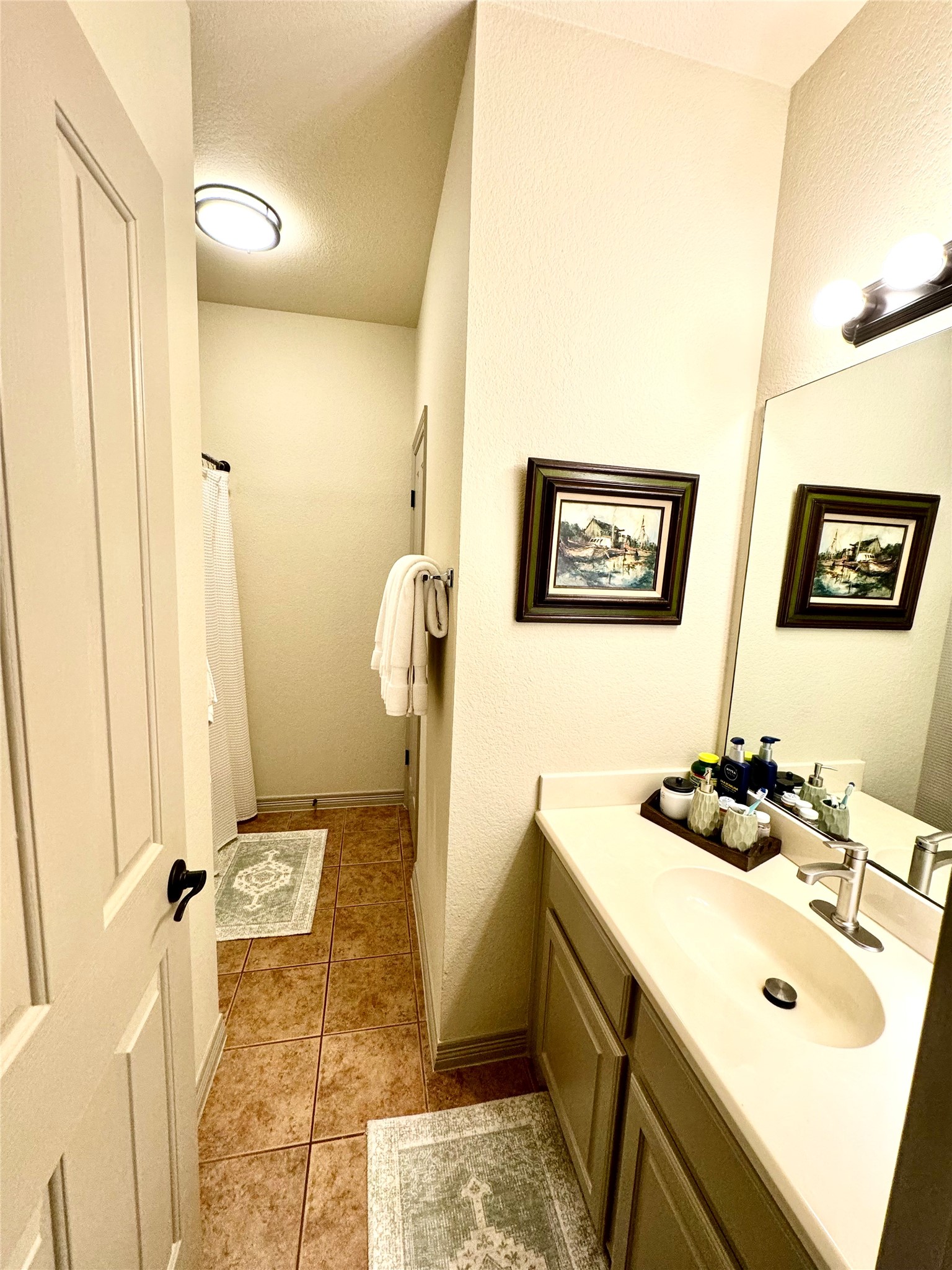 206 Red Wolf Lane