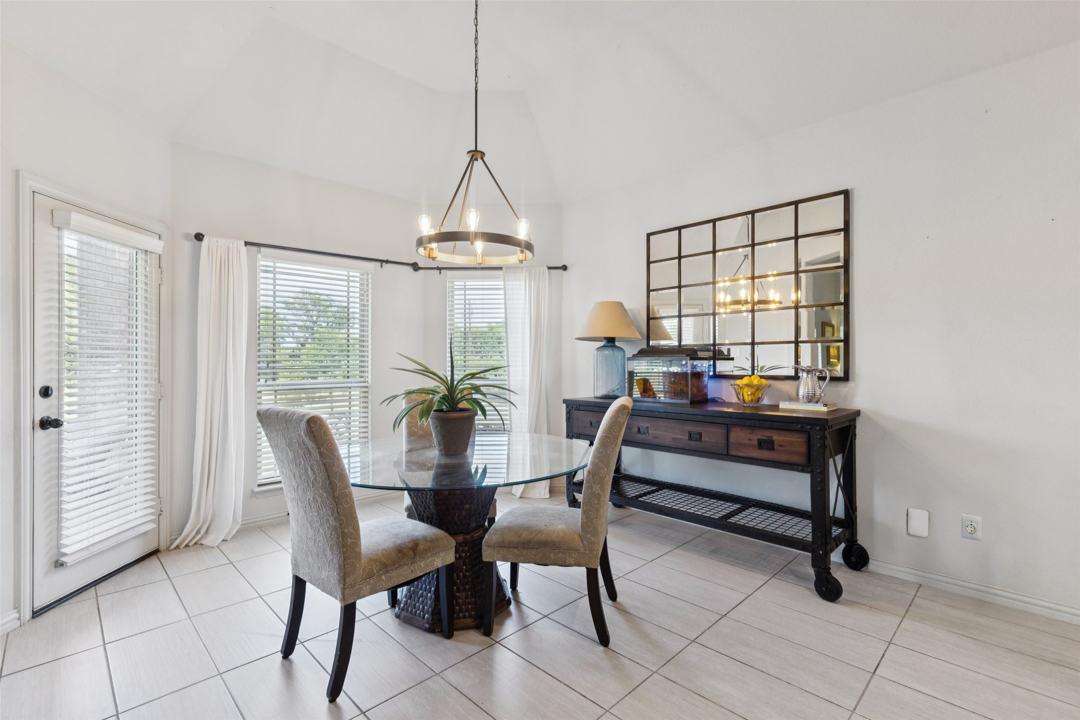 139 Las Colinas Trail