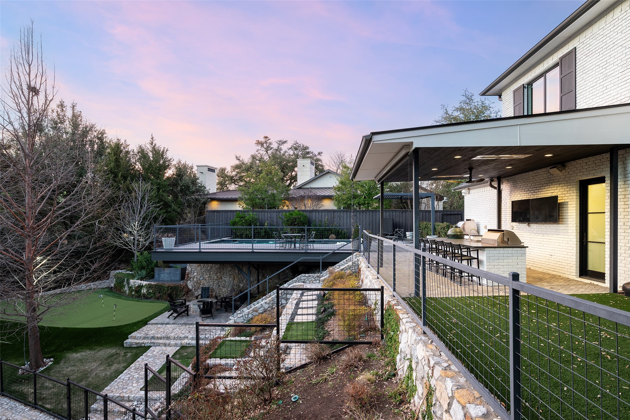 11219 Leachman Circle