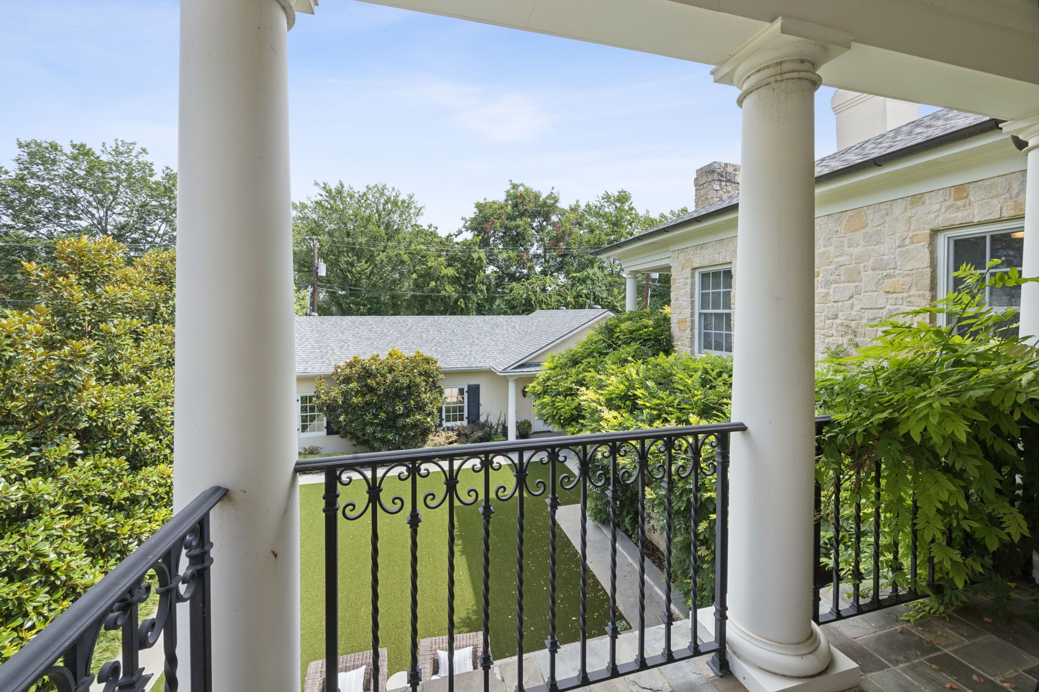 3818 Shenandoah Street